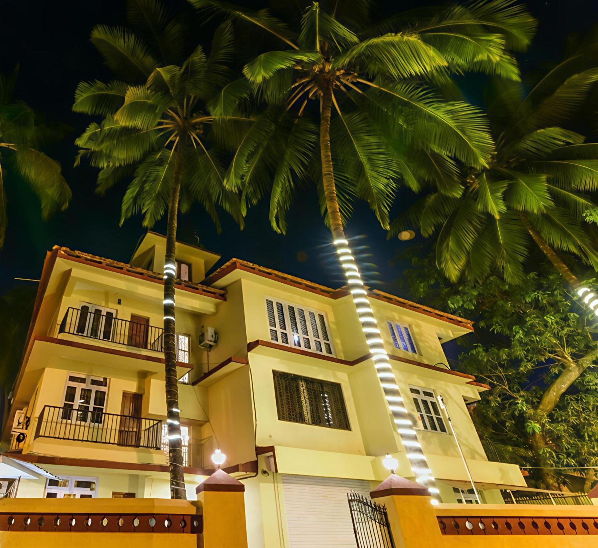 Ocean Walk Apartments 2Bhk Калангут Экстерьер фото