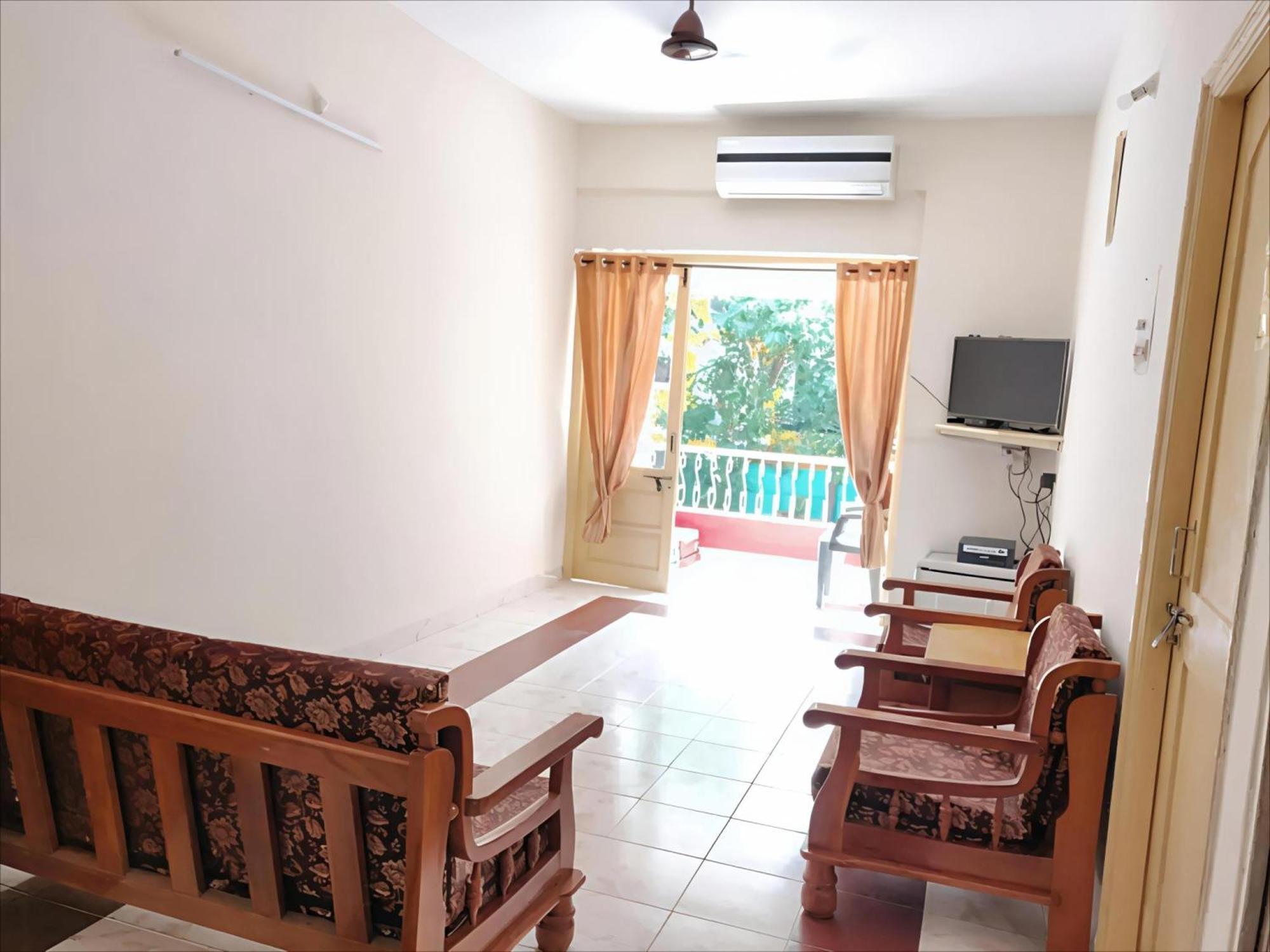 Ocean Walk Apartments 2Bhk Калангут Экстерьер фото