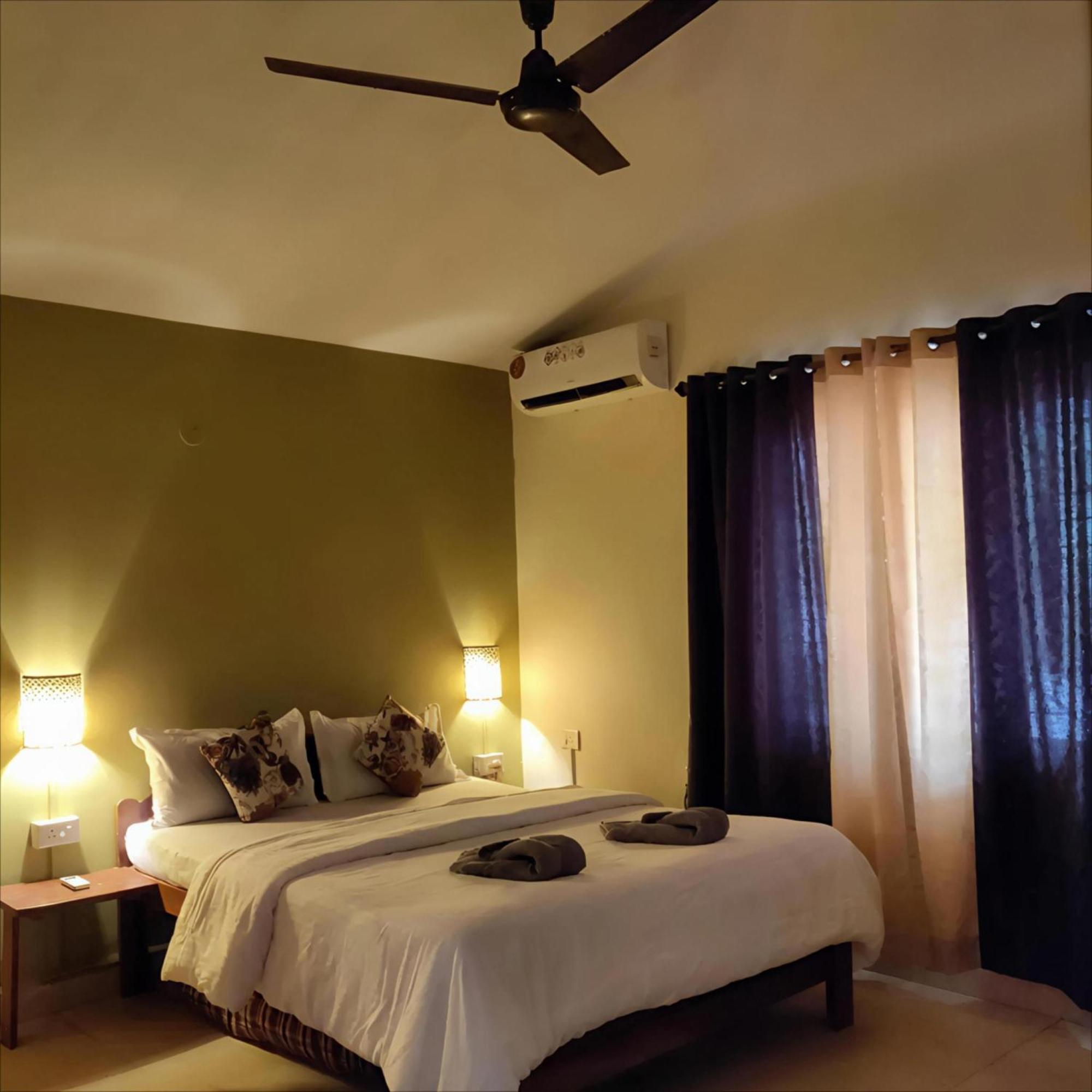 Ocean Walk Apartments 2Bhk Калангут Экстерьер фото